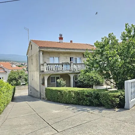 Milan Nv 1 - For 6 Persons With Terrace And Grill