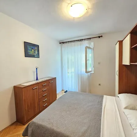 Milan Nv 1 - For 6 Persons With Terrace And Grill Apartman *
