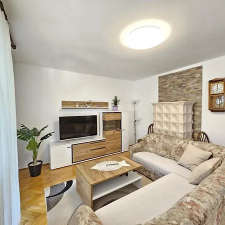 Milan Nv 1 - For 6 Persons With Terrace And Grill Apartment