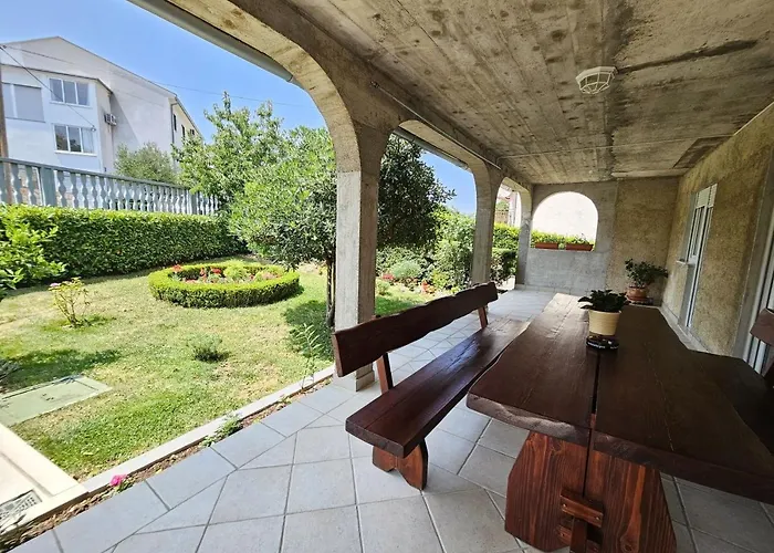Milan Nv 1 - For 6 Persons With Terrace And Grill